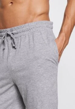 Pier One 3 PACK - Nachtwäsche Hose - Black/mottled Grey 10 Pier One 3 PACK - Nachtwäsche Hose - Black/mottled Grey -Pier One 1b7fce7fd09247c0ba23b3eae37988b9