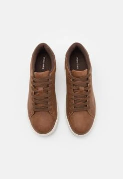 Pier One UNISEX - Sneaker Low - Cognac 11 Pier One UNISEX - Sneaker Low - Cognac -Pier One 4255542b254043c59f79012041804d27