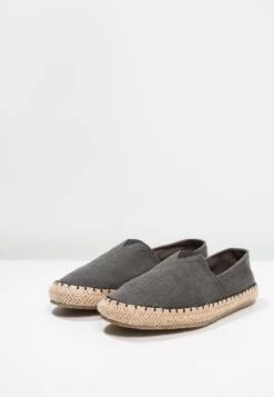 Pier One Espadrille - Grey 10 Pier One Espadrille - Grey -Pier One d3f6d93cf6a84c038fa1e85511b70aa4